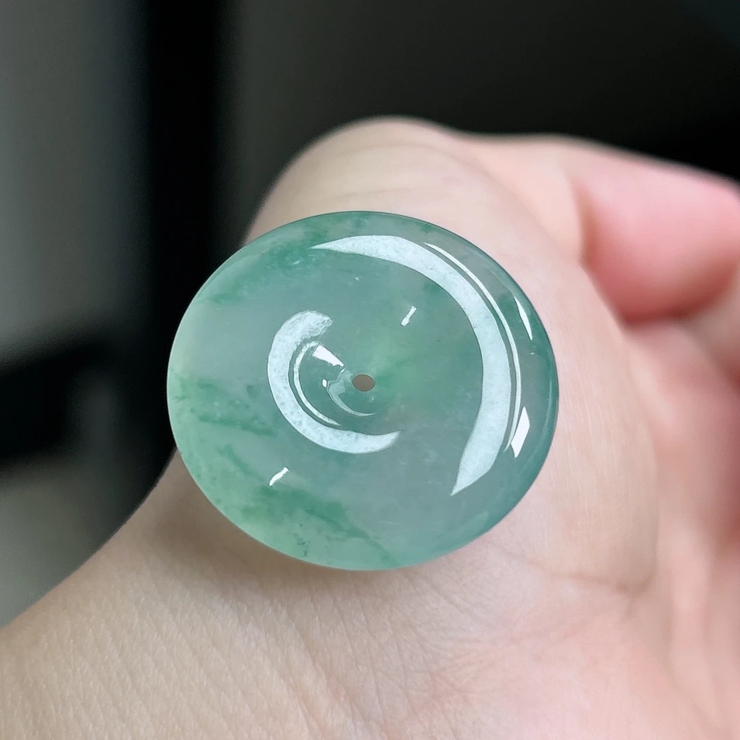 缅甸天然A货翡翠冰晴绿底色飘花平安扣吊坠面包扣肉扣26.4×7