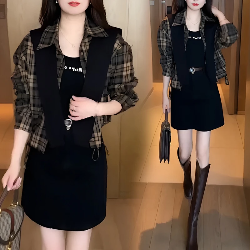 春秋装格子短款外套2025年新款时尚百搭女装洋气质大码小个子上衣