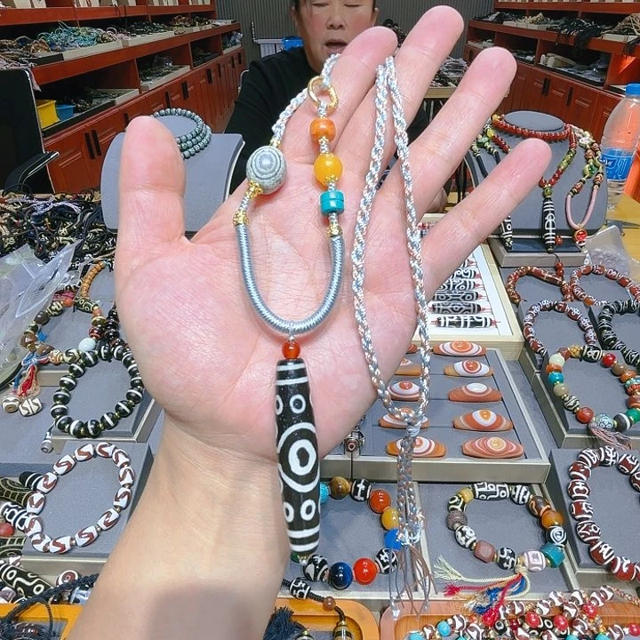 未镶嵌玛瑙/玉髓珠宝奇石