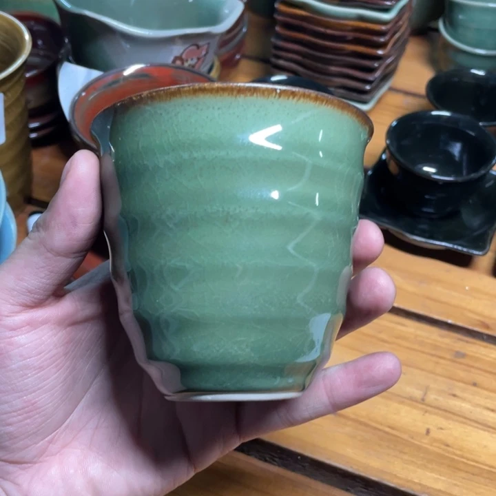 盘瓷器微瑕不退不换