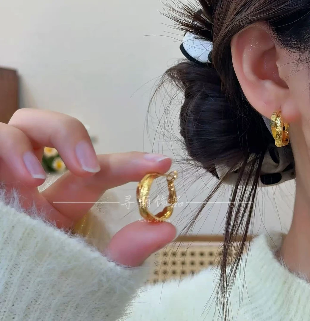 【寻丽】2026秋冬温柔金属波鳞多圈交错耳环