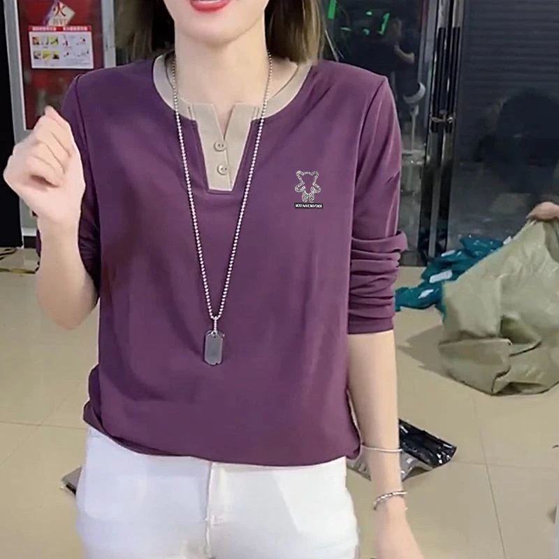 女士小天鹅烫钻长袖上衣打底衫