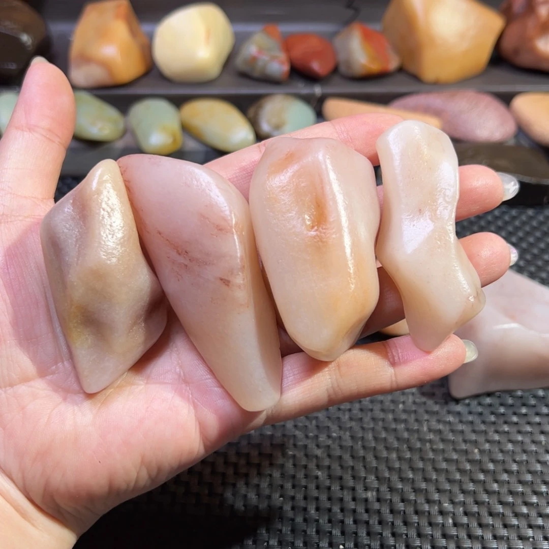 拿****✨静辉品石金丝玉原石