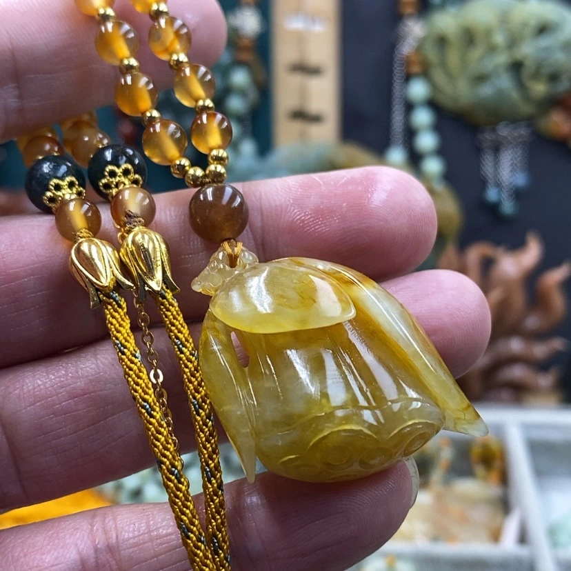 【闪购商品】未镶嵌蛇纹石玉吊坠