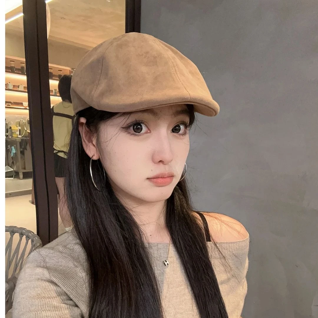 咖棕色麂皮绒前进帽子女英伦复古贝雷帽小众百搭报童帽腔调画家帽