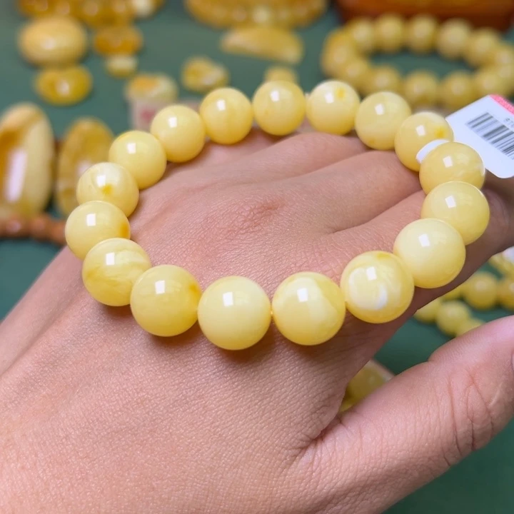 蜜蜡未镶嵌珠宝奇石