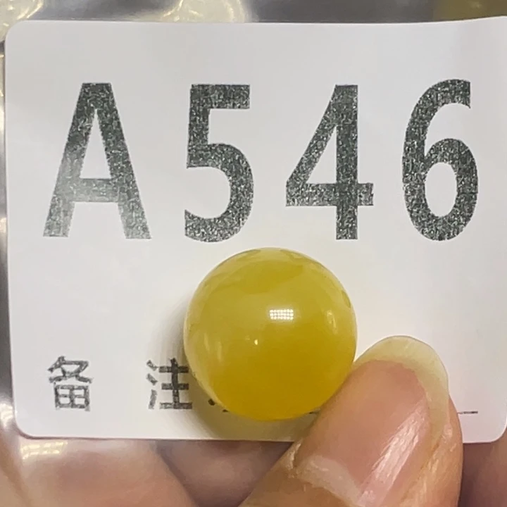 琥珀未镶嵌裸石微瑕16