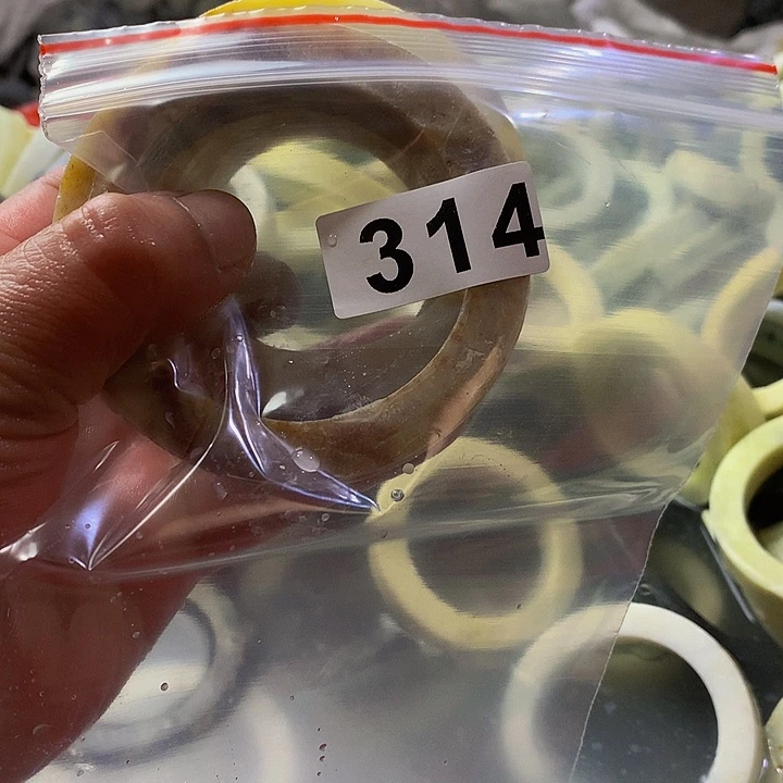 蛇纹石玉原未镶嵌