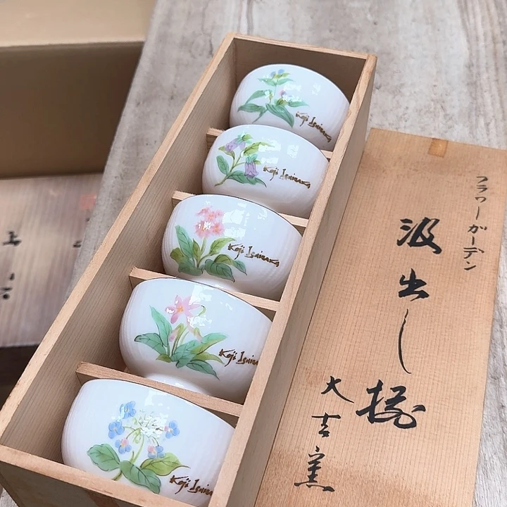 瓷片噗哈哈哈哈哈哈哈
