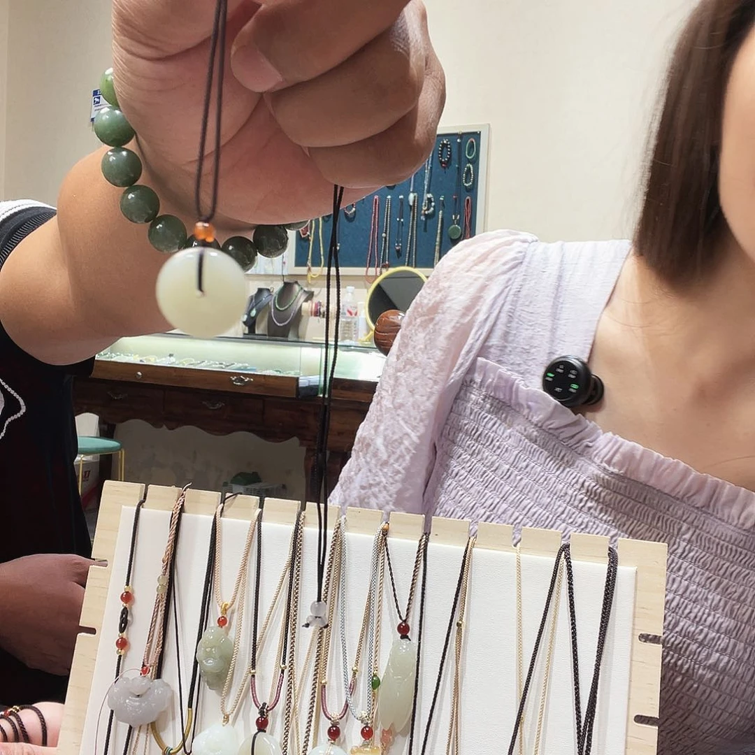 和田玉（糖玉）未镶嵌颈饰