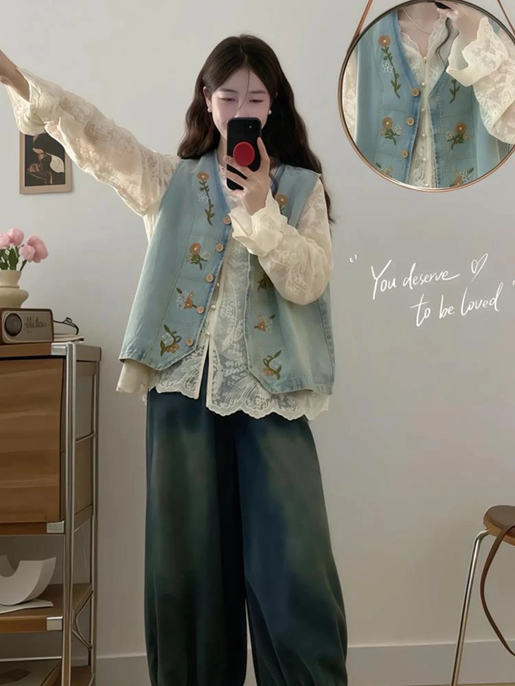 韩版绣花牛仔马甲夏季春夏新款法式复古洋气百搭坎肩宽松外穿马夹