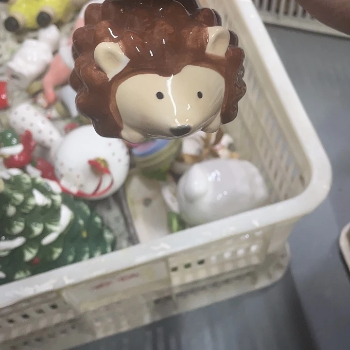 小***V有机玻璃微瑕。