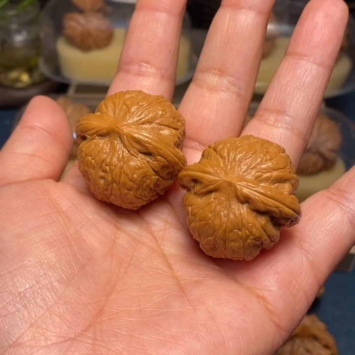 【闪购商品】文玩核桃把件乾隆磨