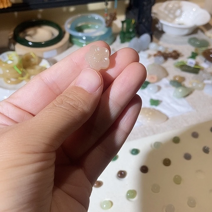 手链未镶嵌和田玉（糖玉）