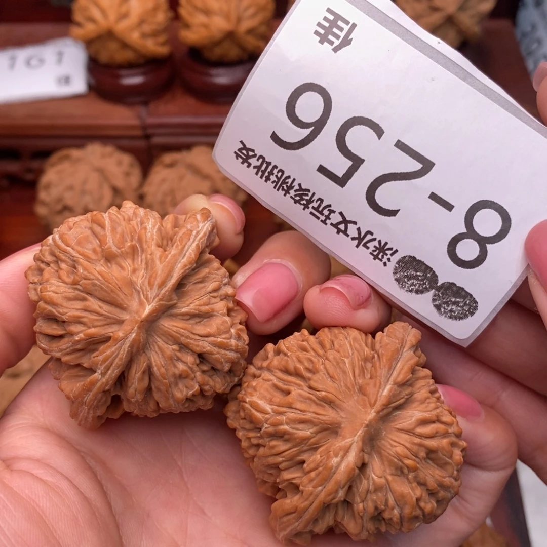 文玩核桃把件45四座楼