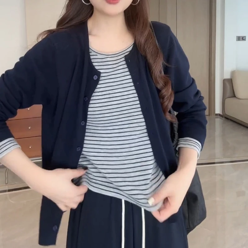 2025早秋新款时尚气质设计感显瘦百搭长袖针织开衫上衣LK2505759