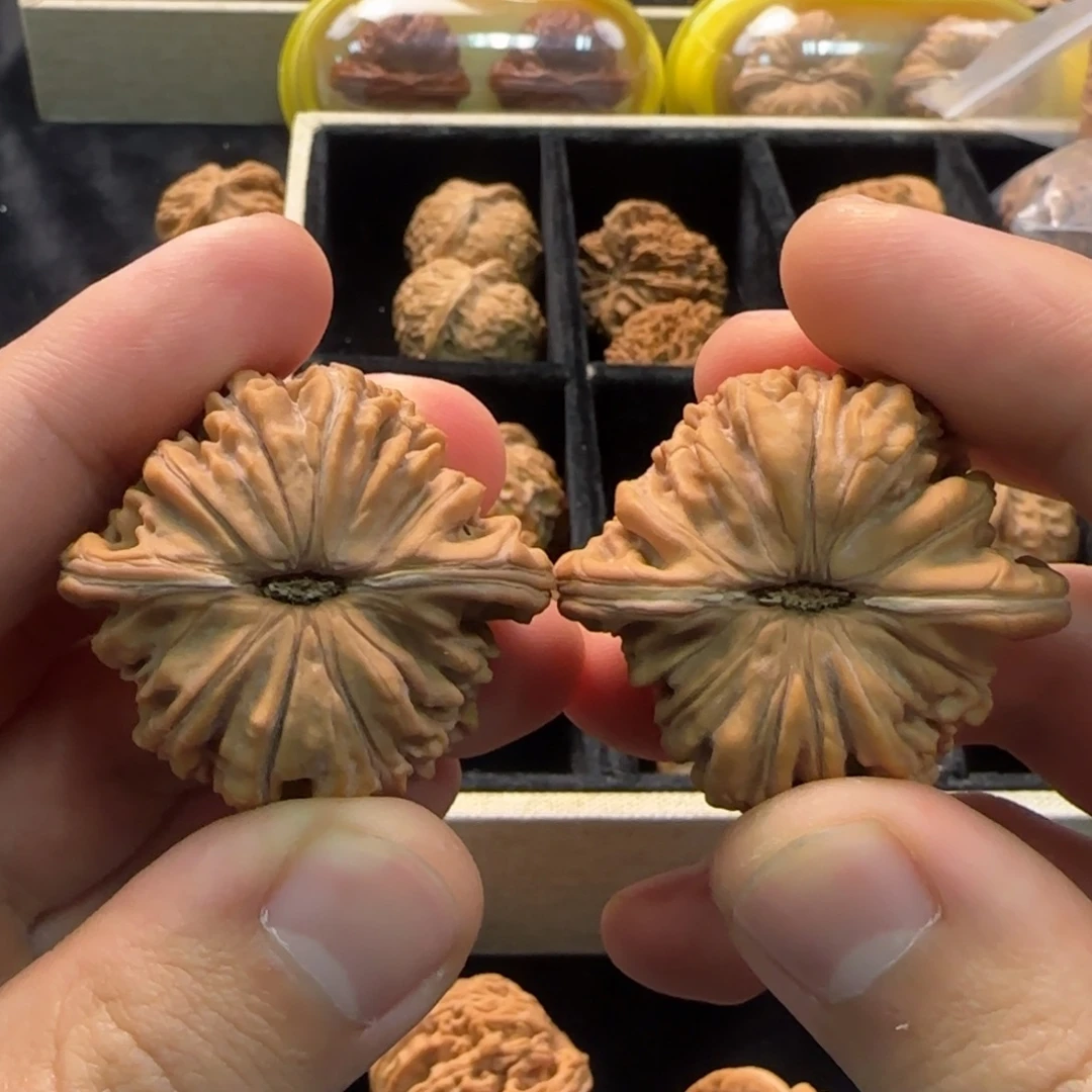 文玩核桃吊坠1111111111