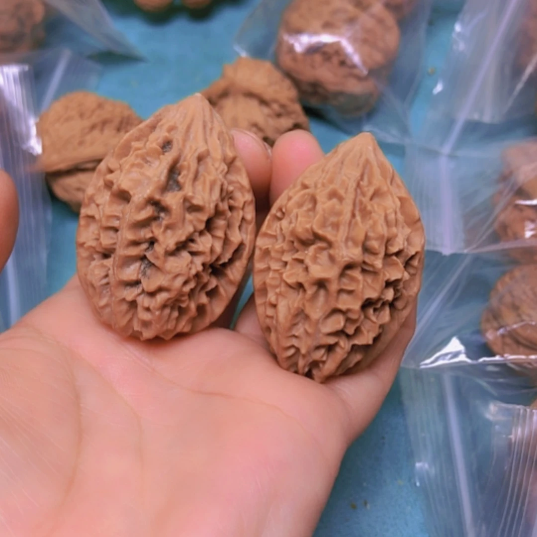 【闪购商品】把件核桃33老鼠修尖