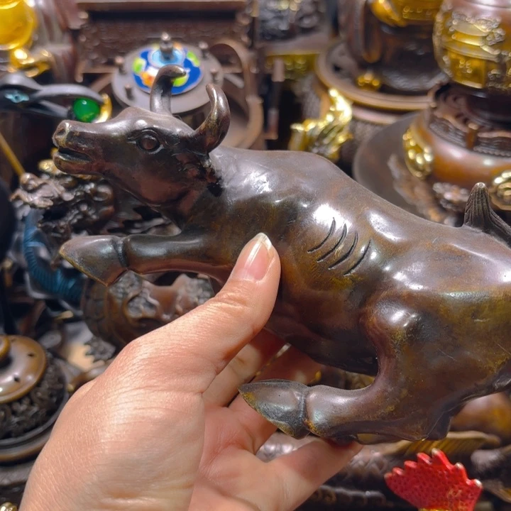 铜器摆件收收藏藏