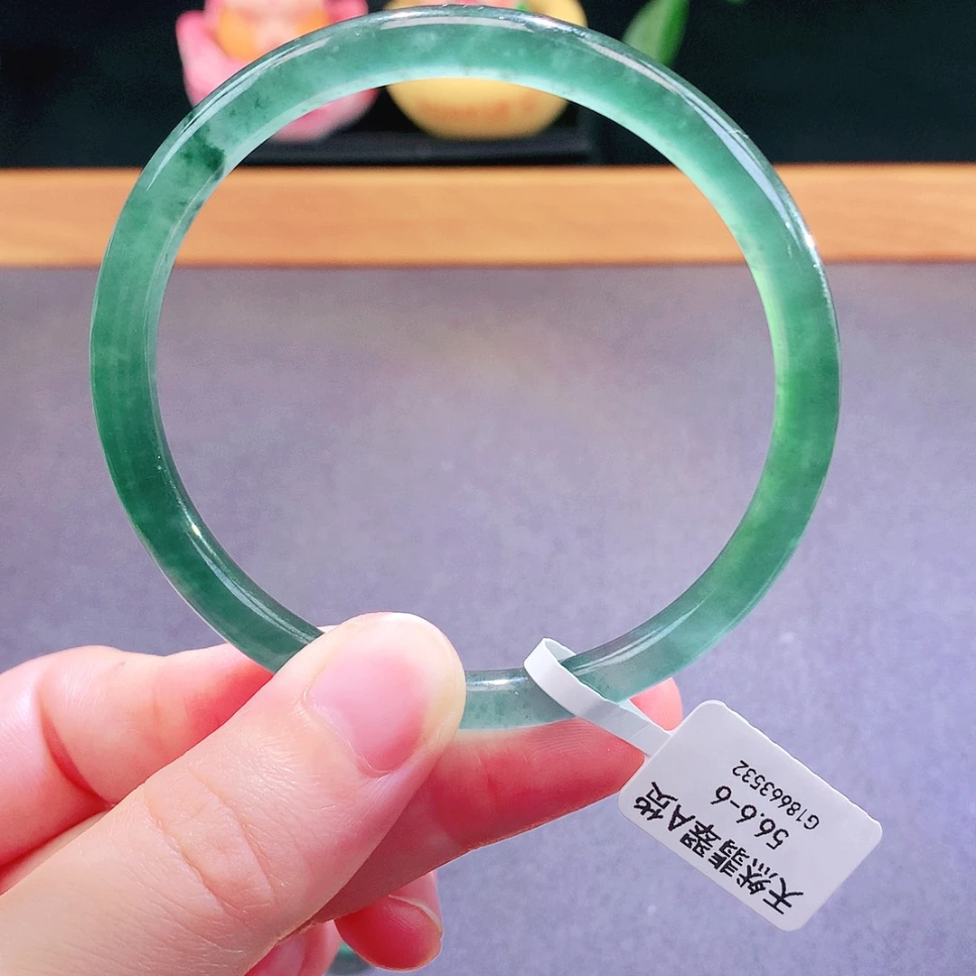 翡翠未镶嵌手镯天然翡翠