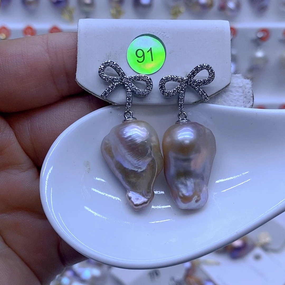 未镶嵌淡水珍珠颈饰