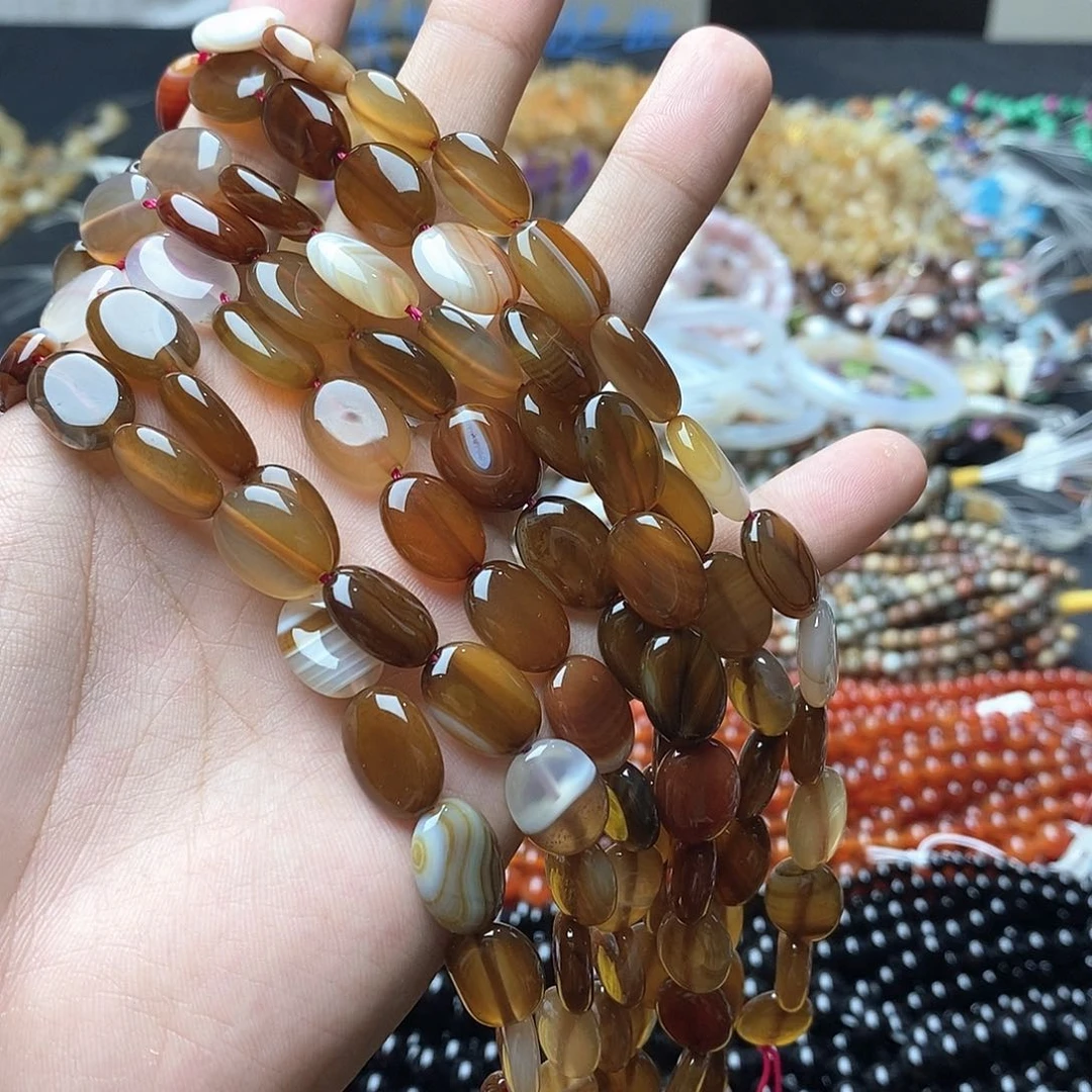 玛瑙/玉髓合金珠宝半成品一条天然15X11mm蚕丝玛瑙蛋型