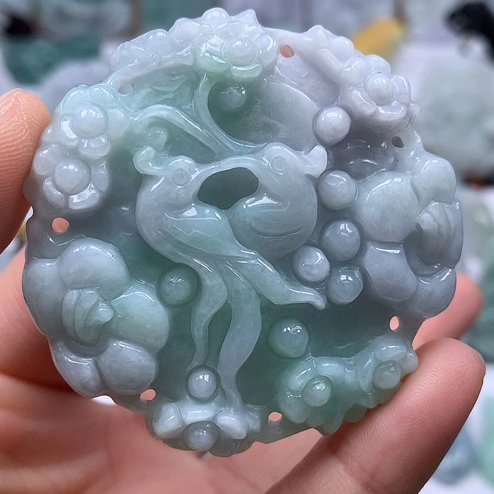 翡翠未镶嵌颈饰花开富贵两面工艺福利
