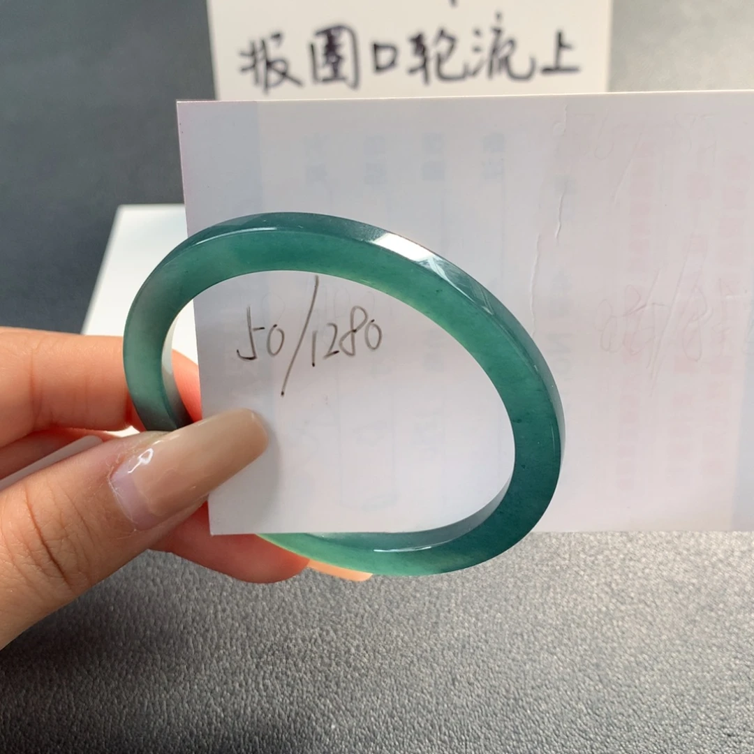 翡翠未镶嵌手镯天然翡翠