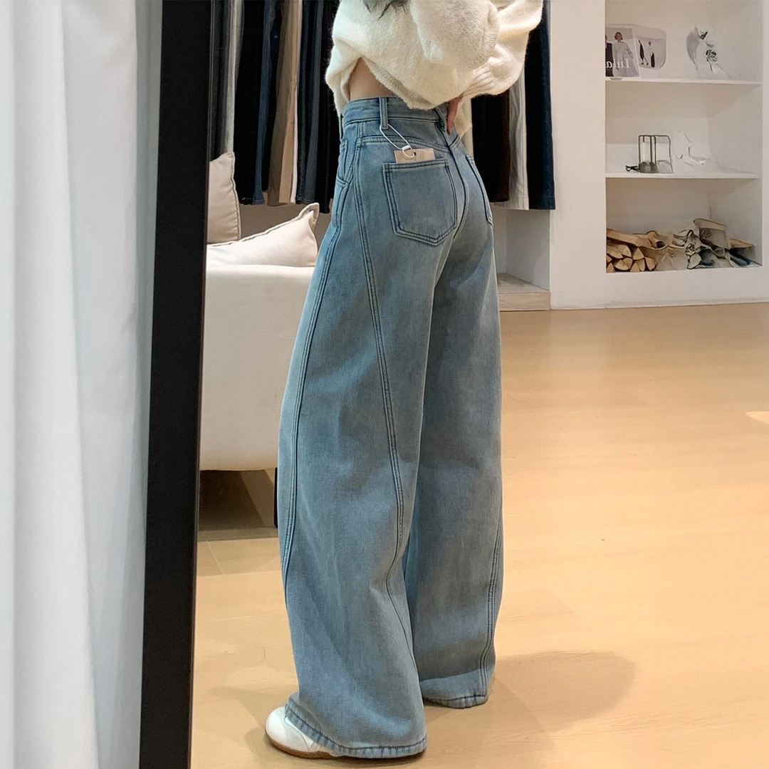 设计感浅色弯刀牛仔裤女秋冬加绒大码胖mm高腰垂感宽松显瘦阔腿裤