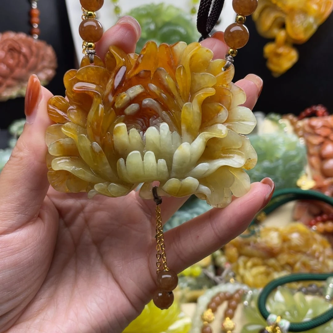 未镶嵌蛇纹石玉颈饰