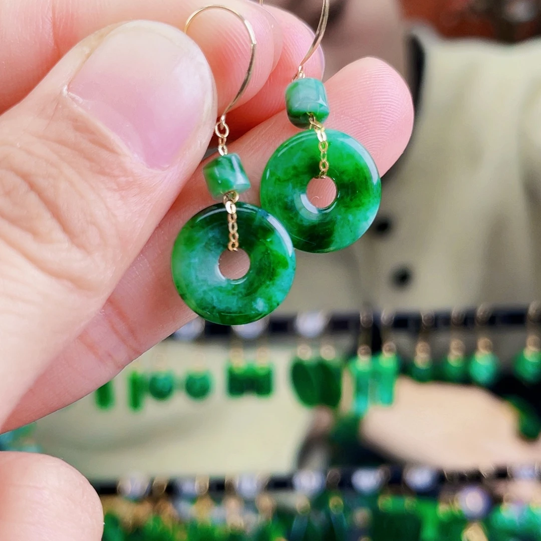 翡翠18K金镶嵌耳饰