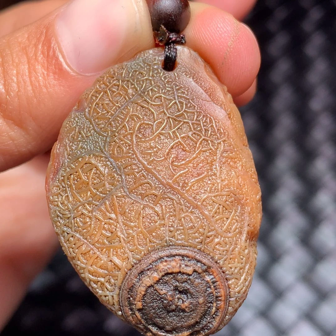 未镶嵌玛瑙/玉髓珠宝半成品