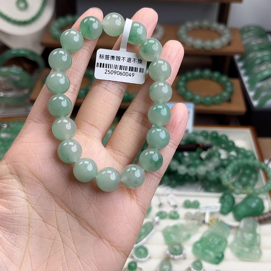 石英质玉（非洲翠）未镶嵌手串卡11