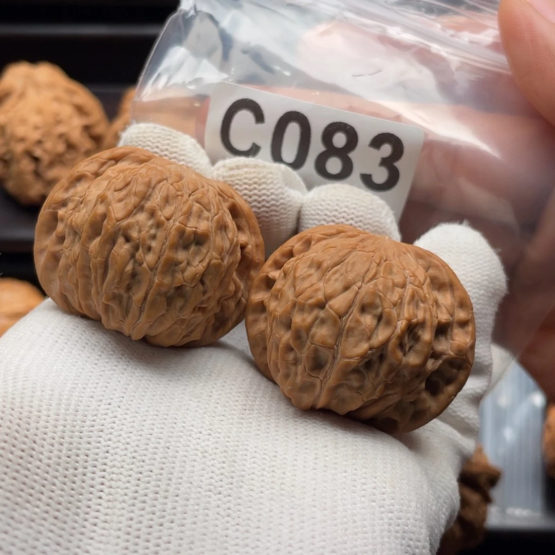 【闪购商品】文玩核桃吊坠C083小正磨38.5