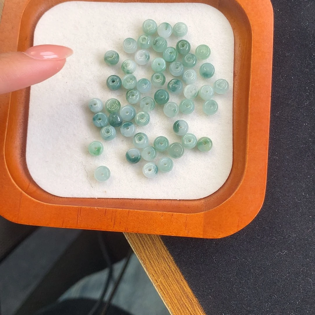 未镶嵌手串翡翠莫***࿐天然翡翠A货50颗