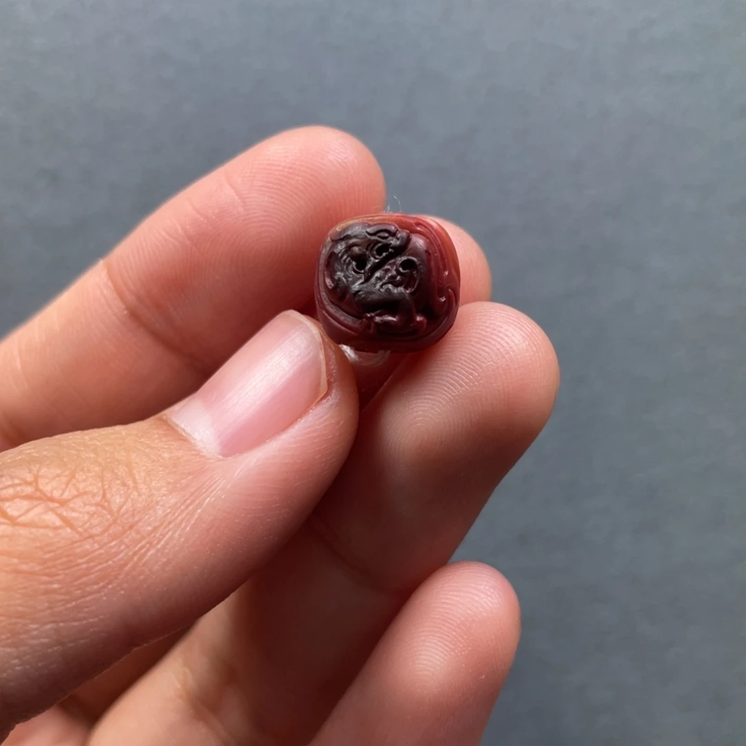 南红玛瑙未镶嵌配饰10.5mm