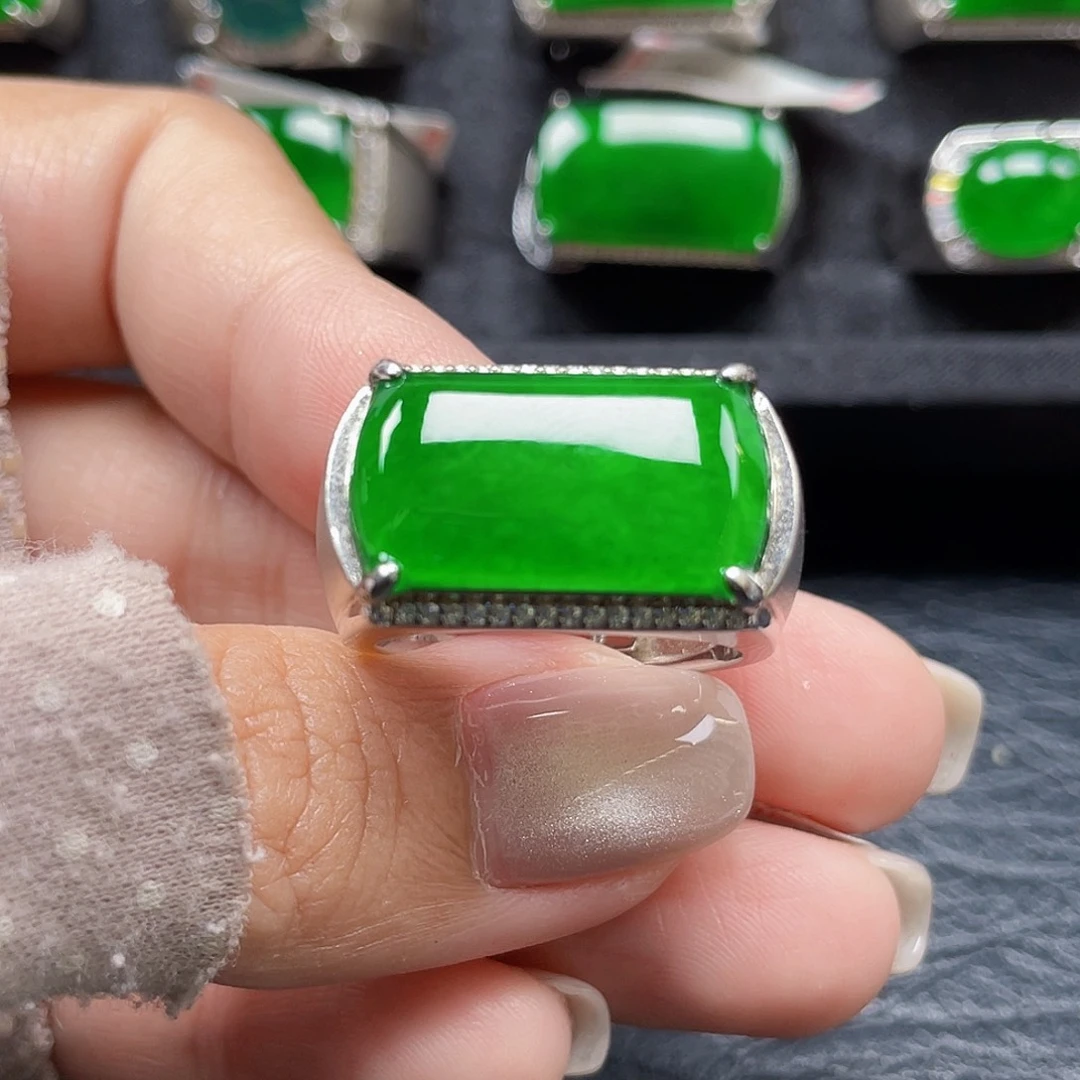 翡翠银S925镶嵌戒指天然A货翡翠没运费险3065