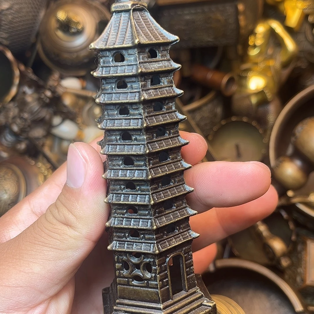 精美铜器工艺品等