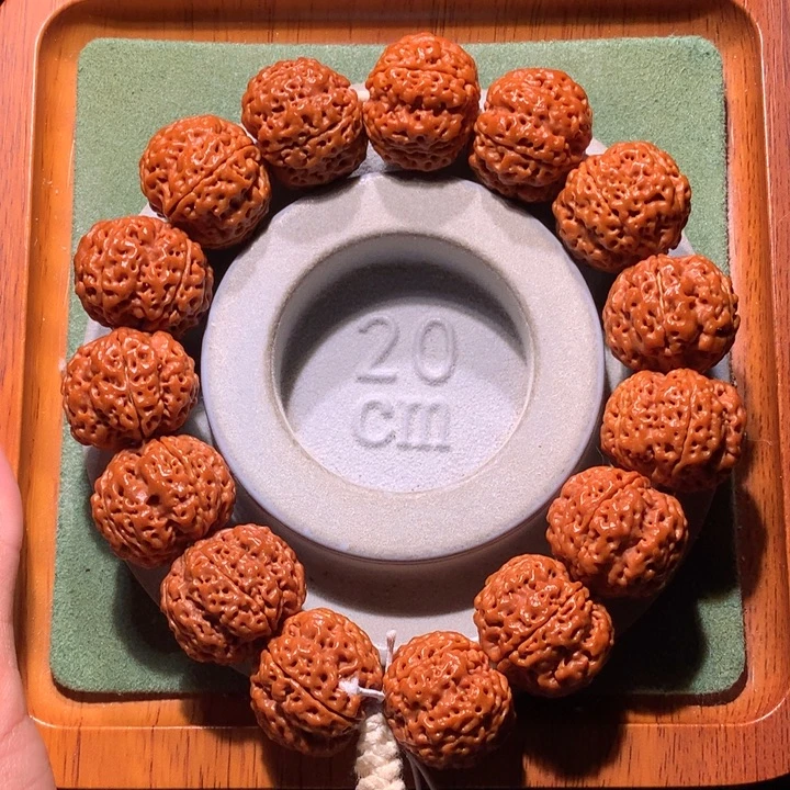 金刚菩提手串22+定制款梁梅花