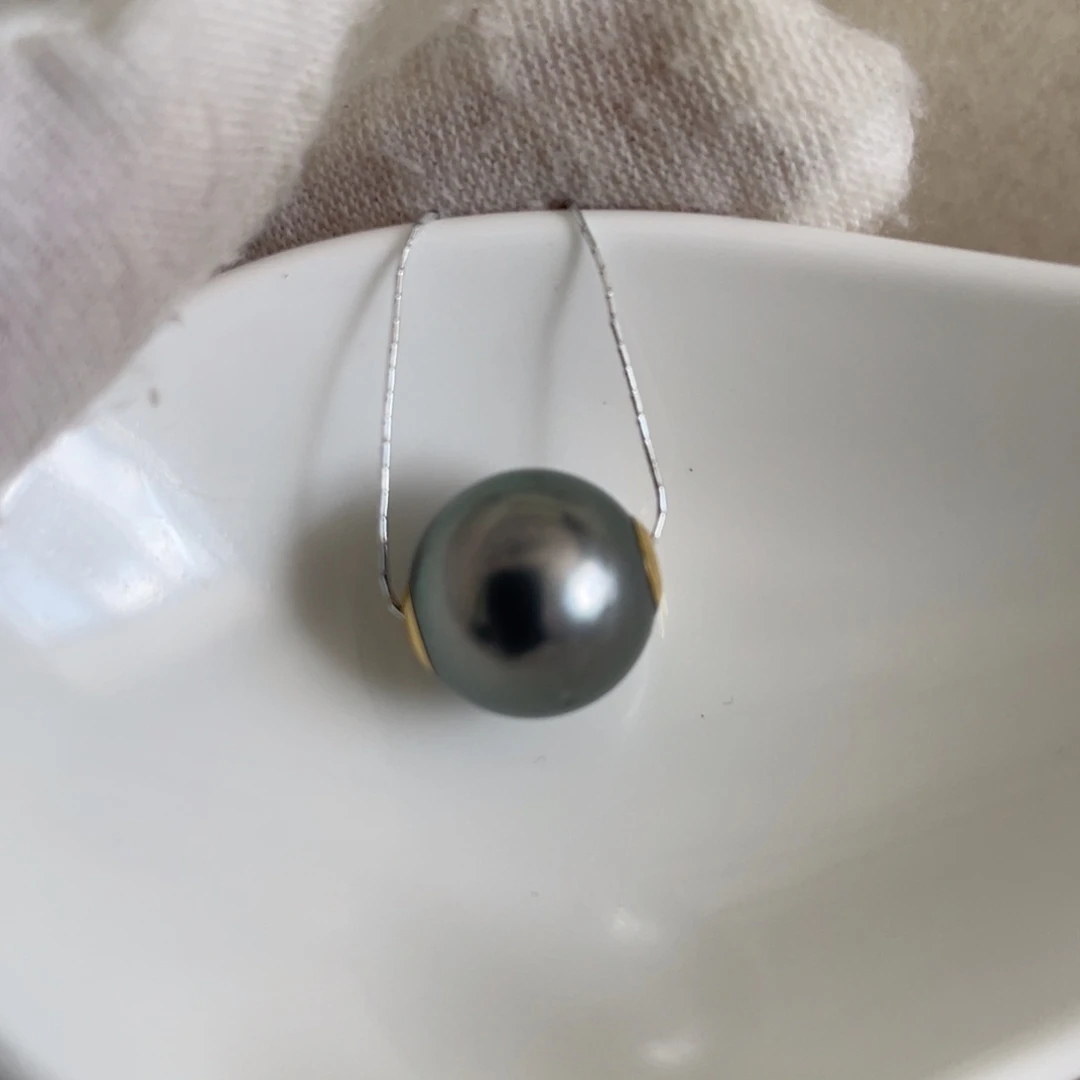 18K金镶嵌海水珍珠颈饰11.3mm