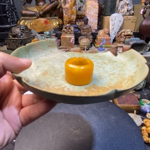 瓷器杂项研究中心杨**了