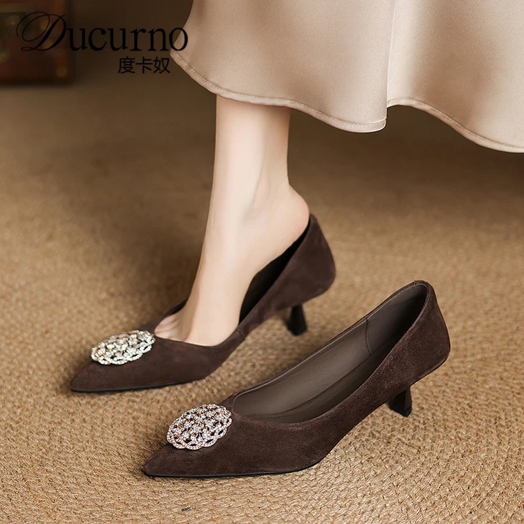 DUCURNO法式尖头细跟高跟鞋女2025新款气质水钻单鞋一脚蹬豆豆鞋