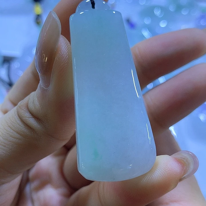 翡翠未镶嵌颈饰天然翡翠A货吊坠