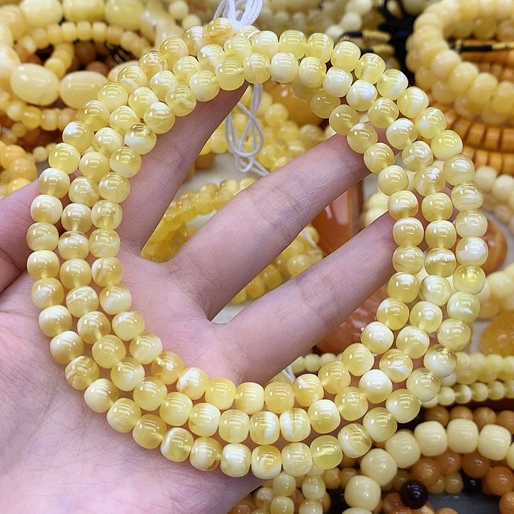 蜜蜡未镶嵌珠宝奇石