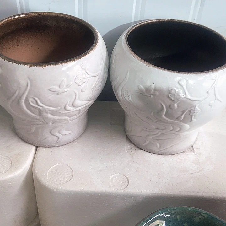 红陶口17。高19。。。。