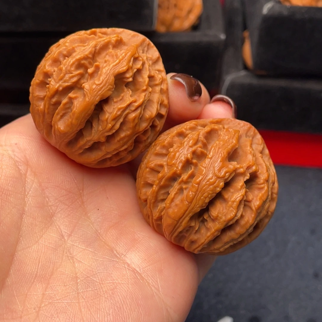 @***由吊坠文玩核桃秦岭核桃38