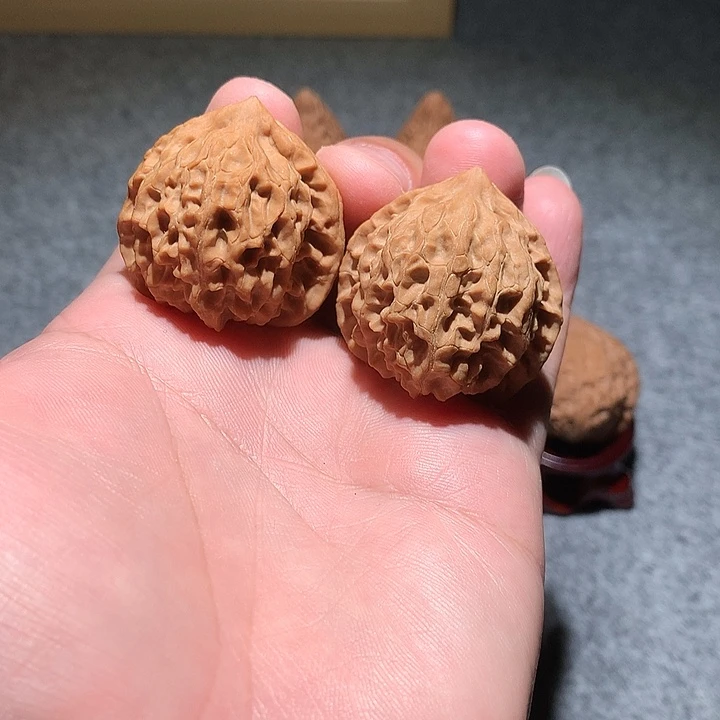 文玩核桃把件火麒麟36