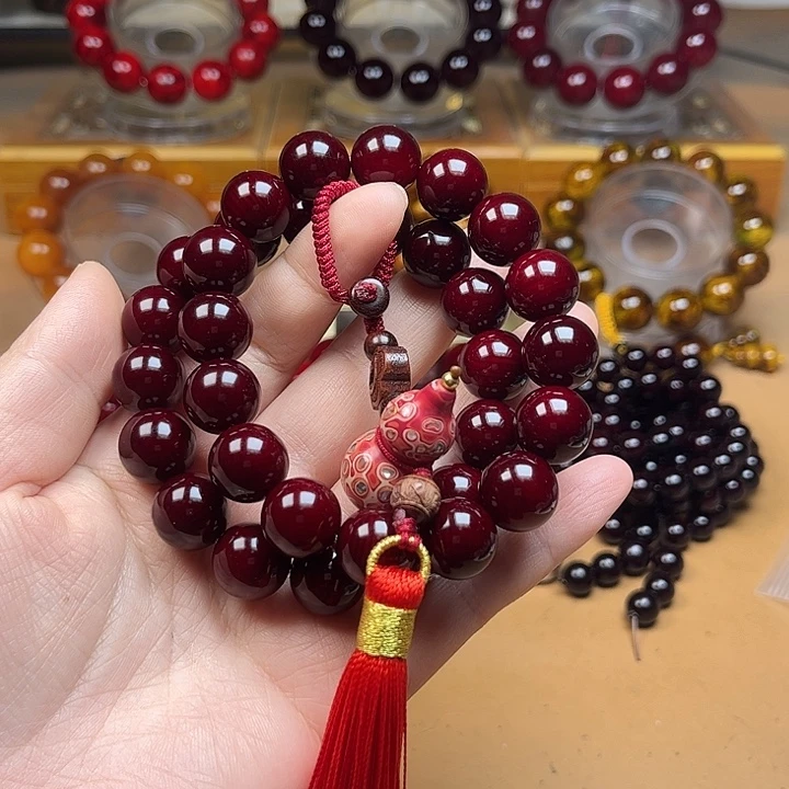 微****手串/手链贝壳杉（血龙木）