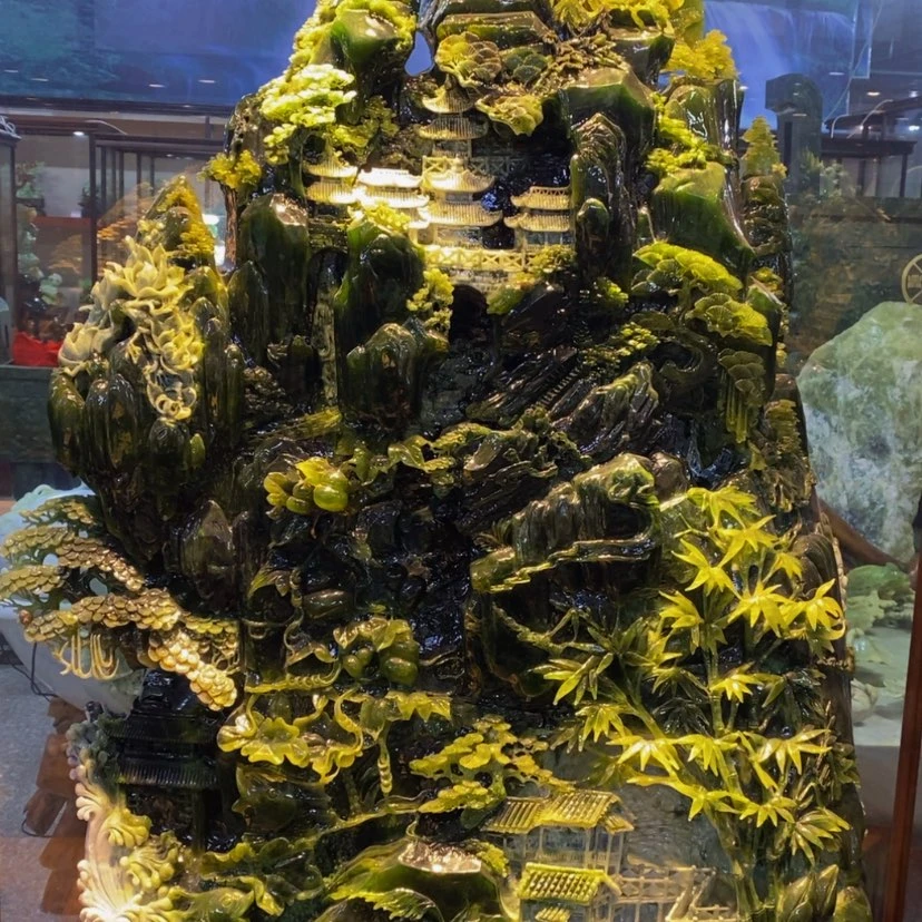 【闪购商品】蛇纹石玉未镶嵌摆件