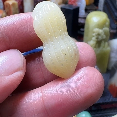 寿山石憨***香寿山芙蓉石